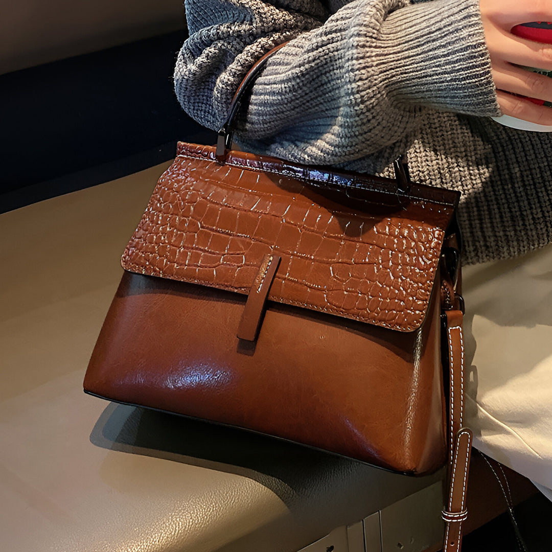 <tc>Borsa Kesha in coccodrillo</tc>