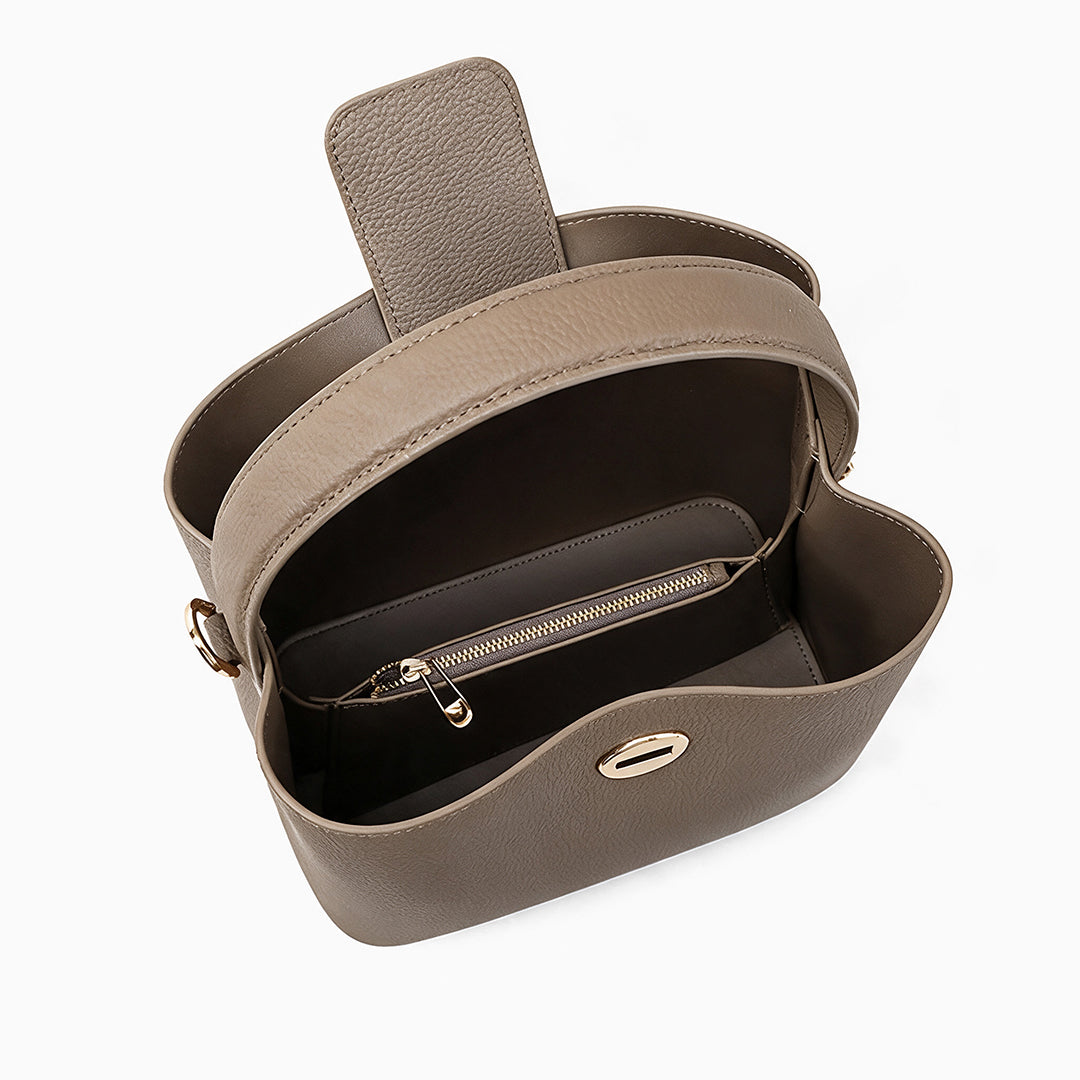 Fennwyck Shoulder Bag