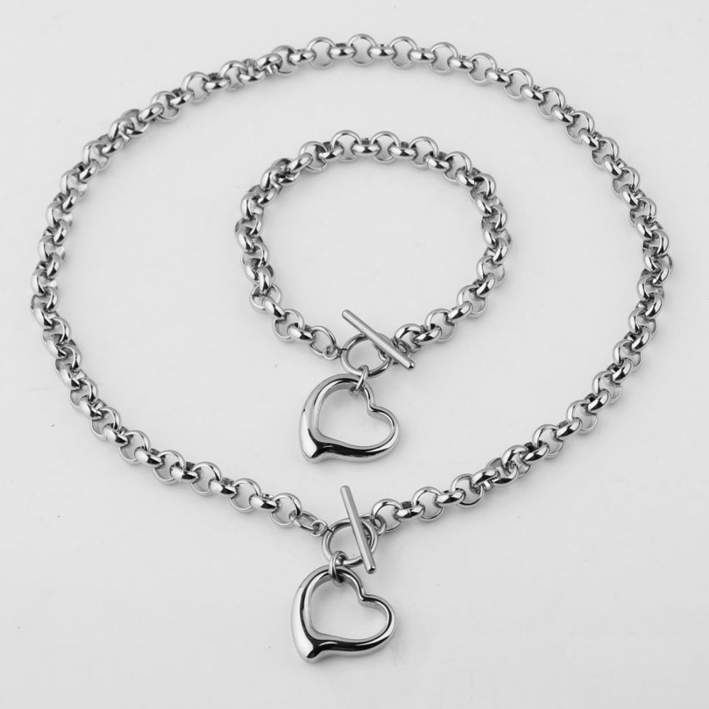 Set di gioielli a cuore con chiusura a ginocchiera vintage