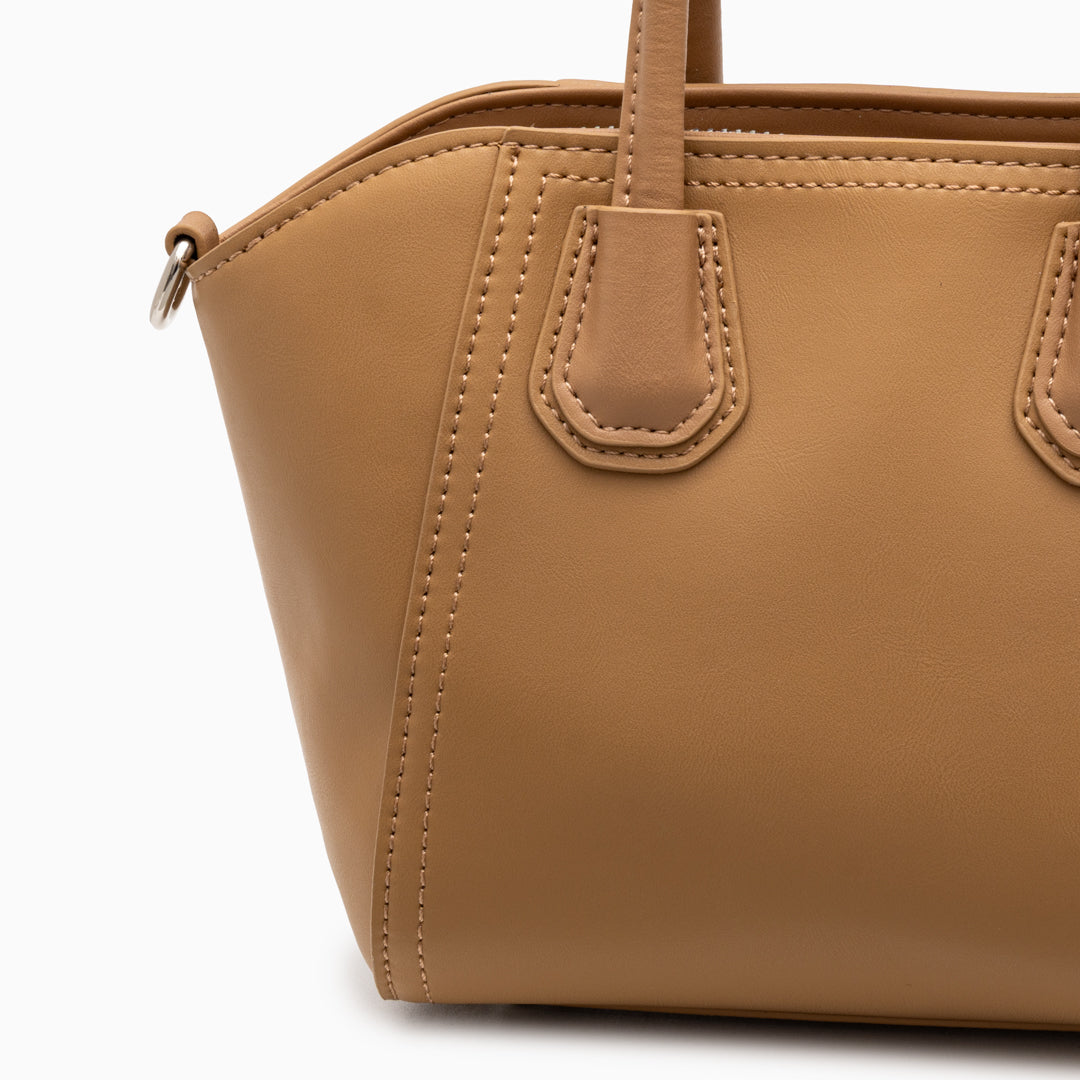 <tc>Borsa Adelina Mini</tc>