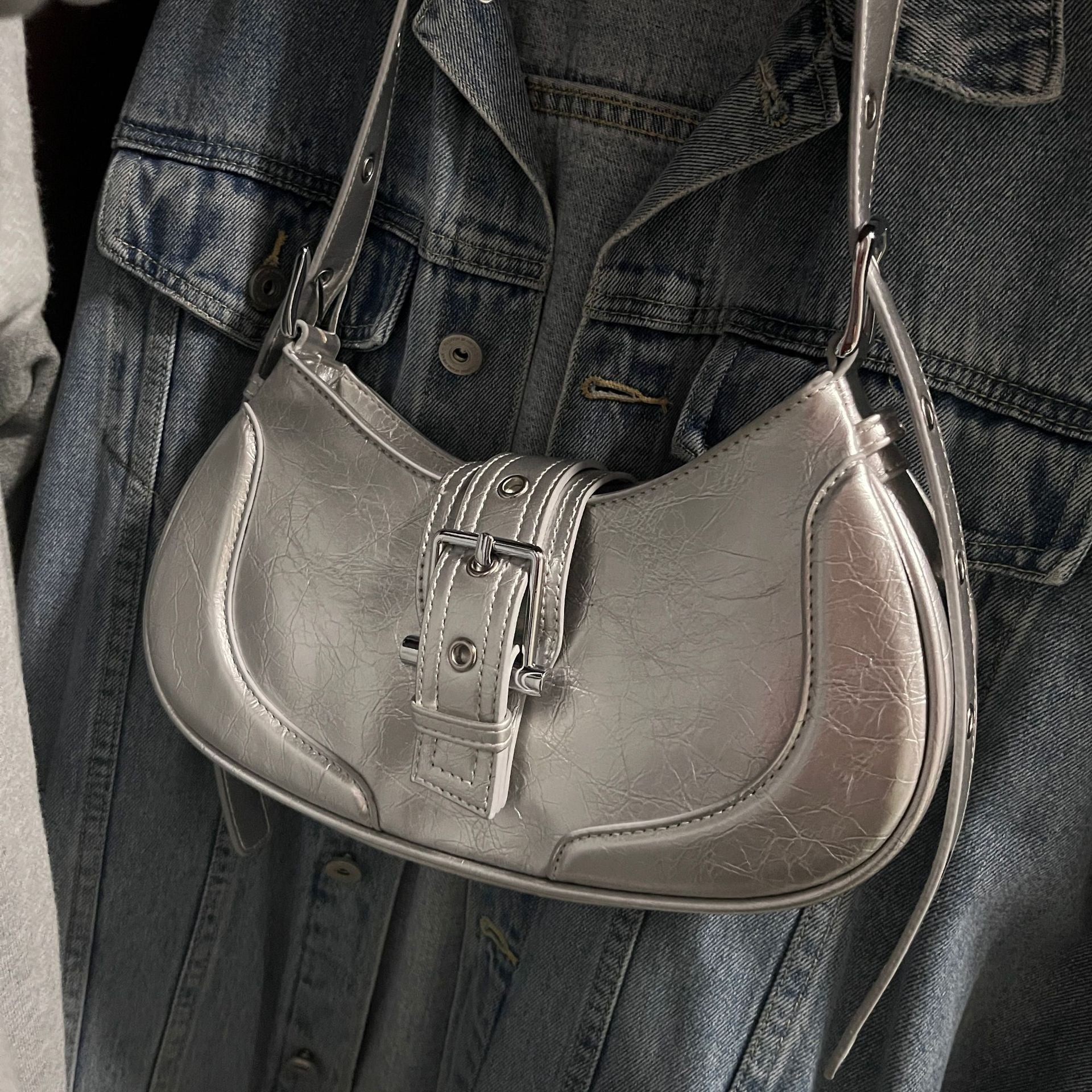 <tc>Borsa a tracolla Esme</tc>