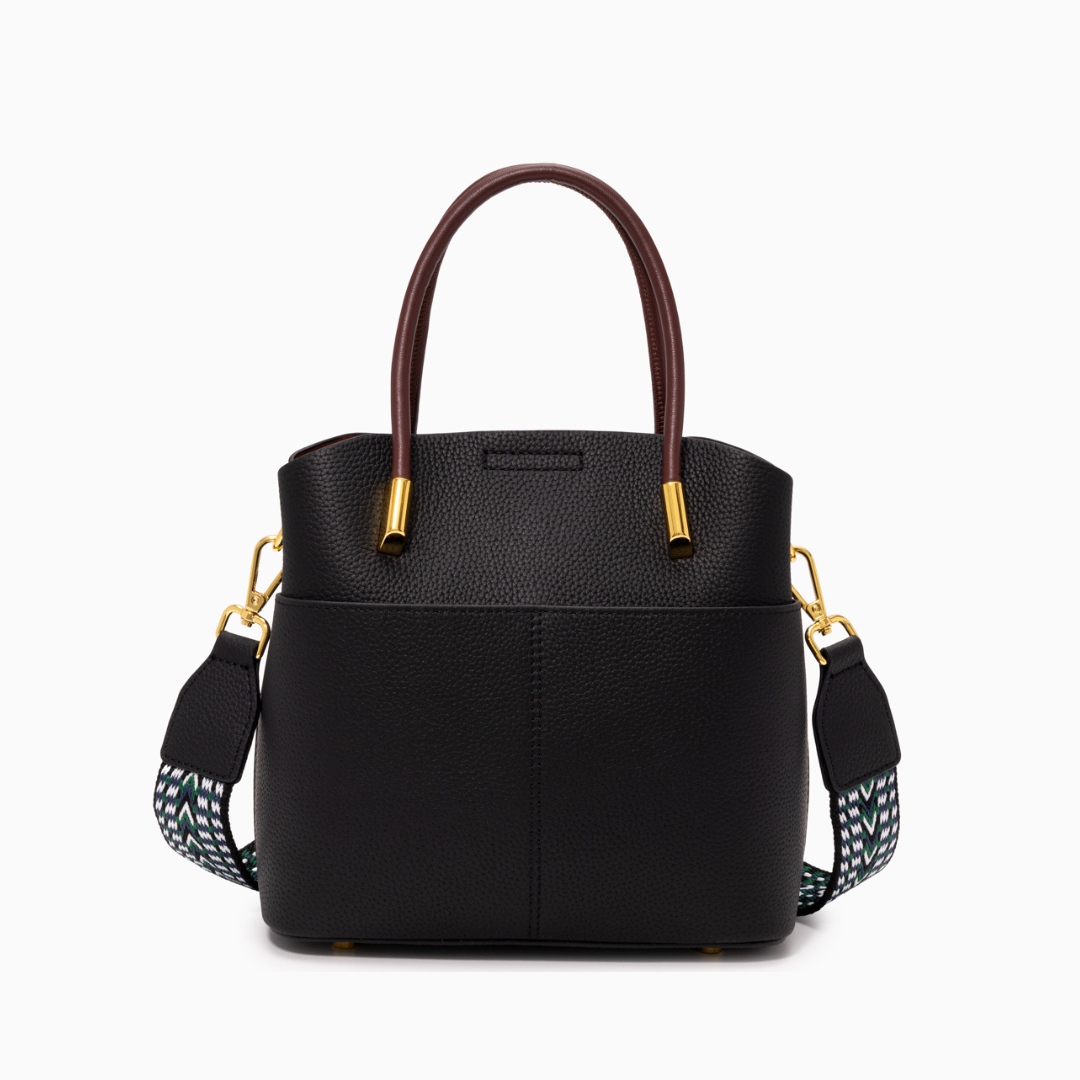 <tc>Borsa Noemi</tc>