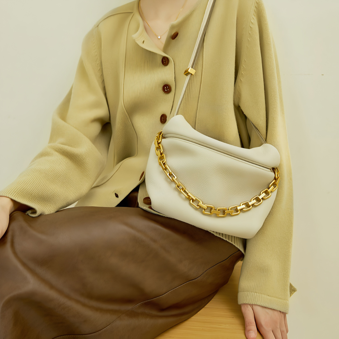 <tc>Borsa a tracolla con catena Isadora</tc>