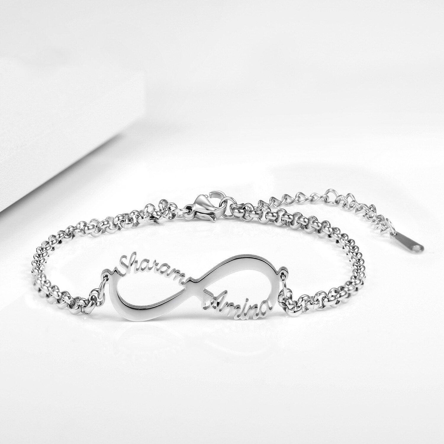 Bracciale Infinity con due nomi