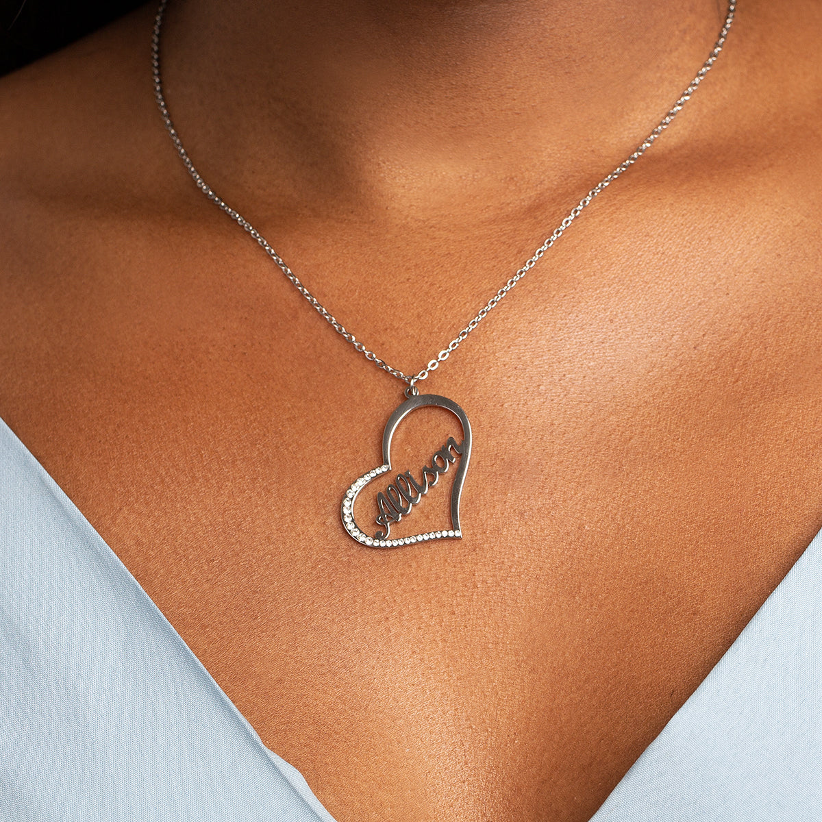 Collana con nome e cuore scintillanti