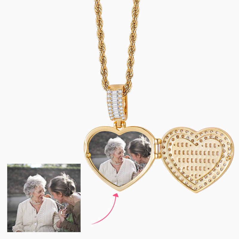 Scintillante medaglione a cuore con collana di foto personalizzate